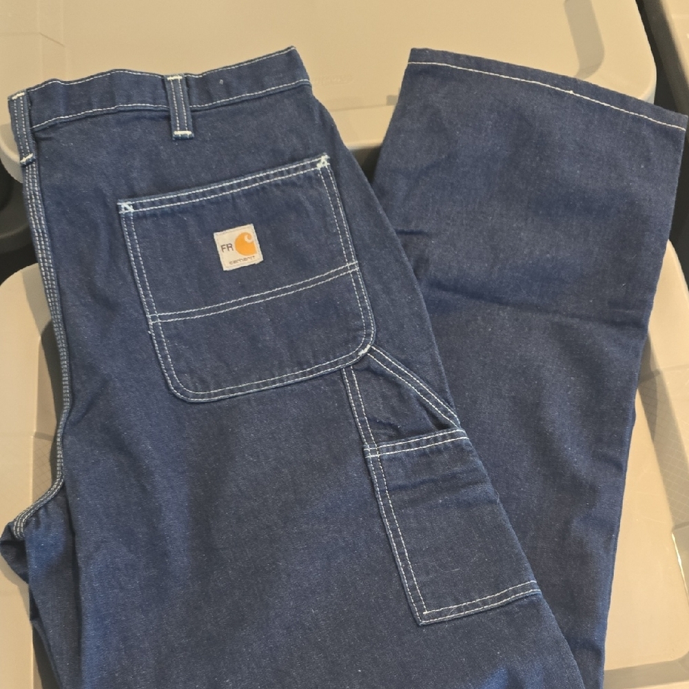 Carhartt Men's Relaxed Jeans in Navy